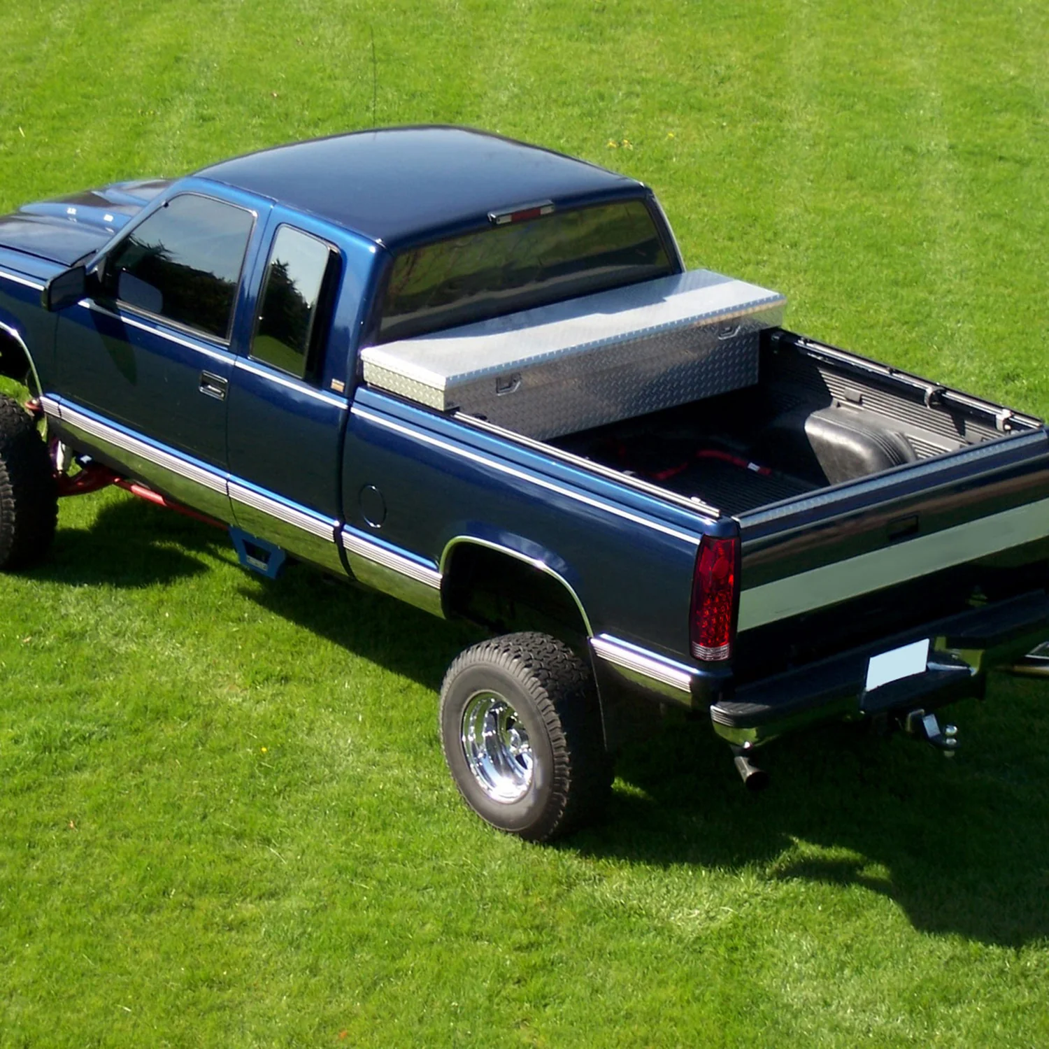 1988-2000 Chevy Silverado/Tahoe/Suburban/Sierra/Yukon Tail Lights Chrome/Red - Image 10