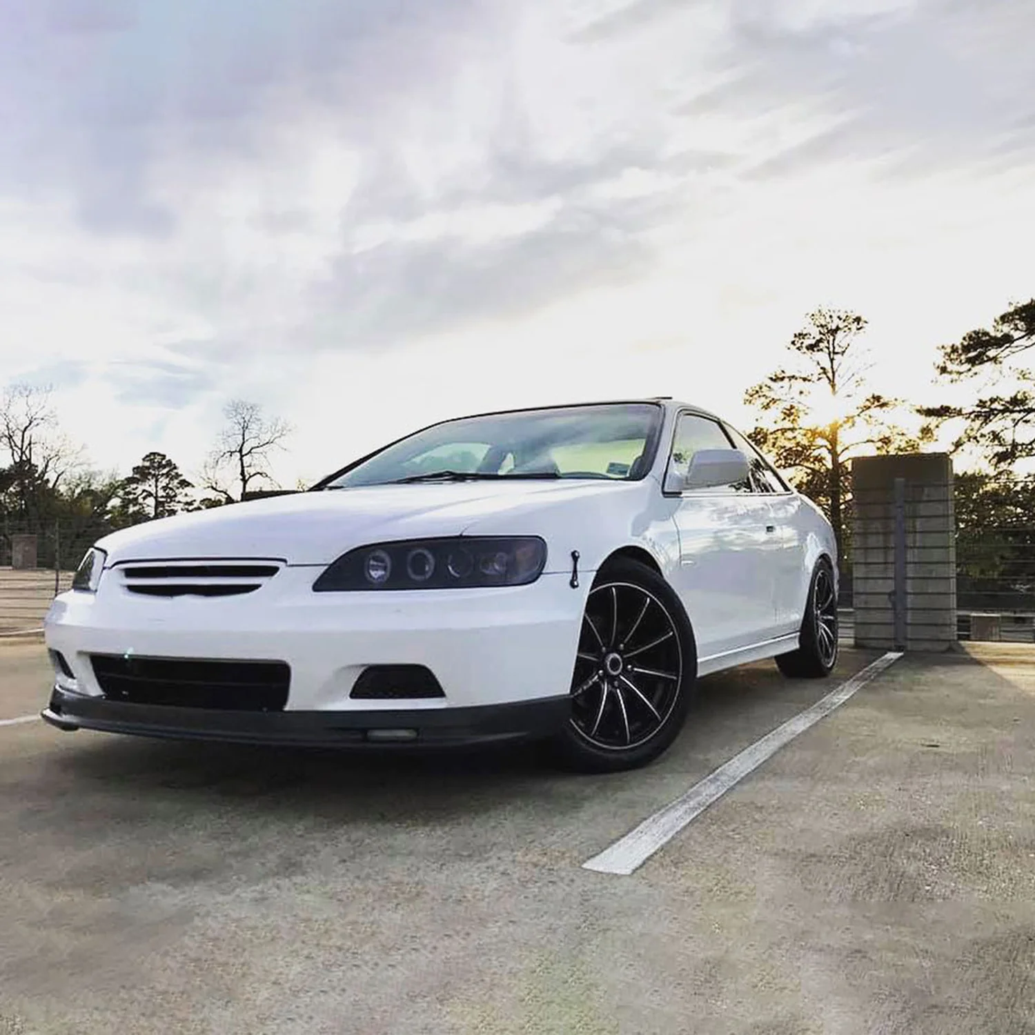 1998-2002 Honda Accord Dual Halo Projector Headlights Glossy Black/Smoke Lens - Image 10