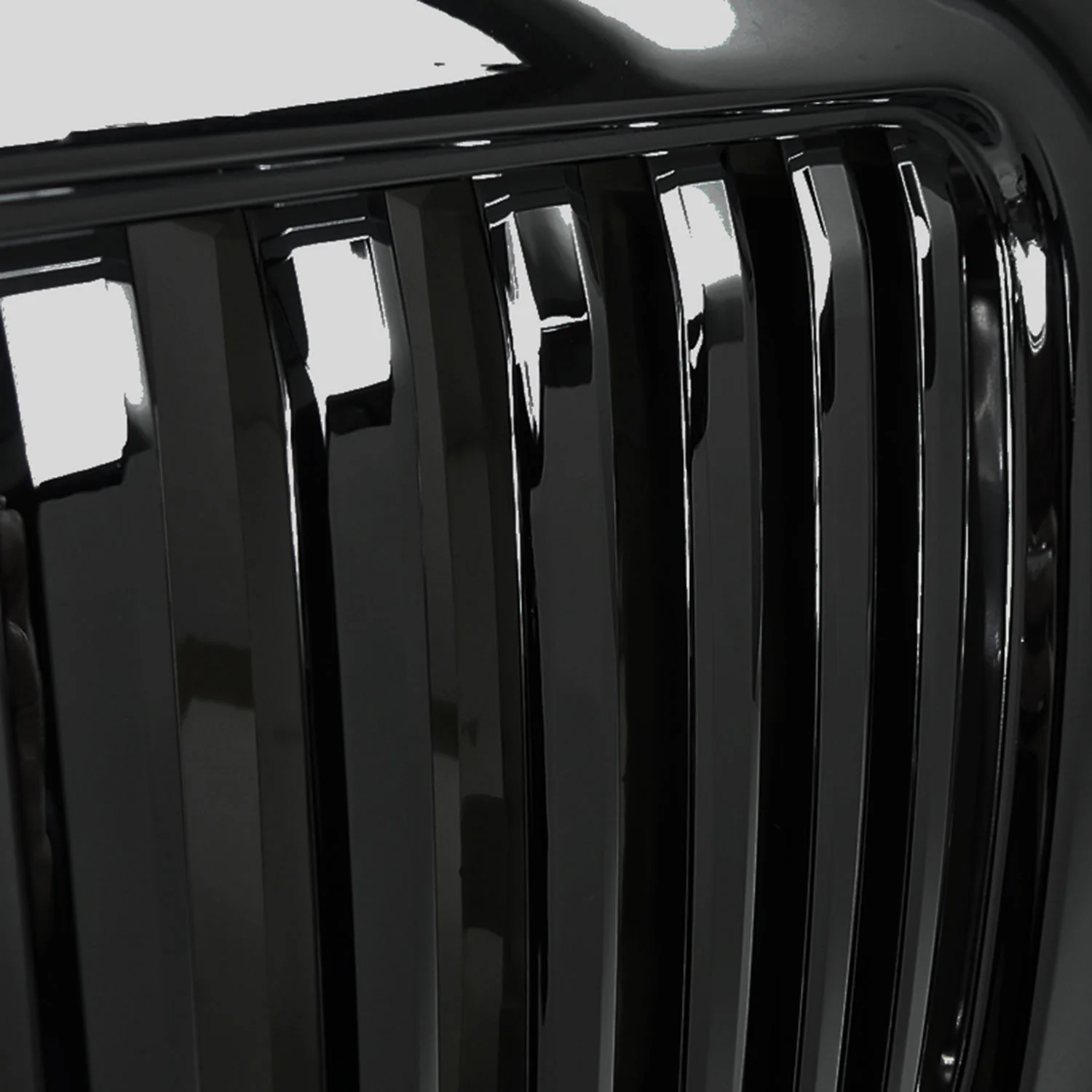 1999-2004 Ford F-150/Expedition Black ABS Vertical Grille - Image 3