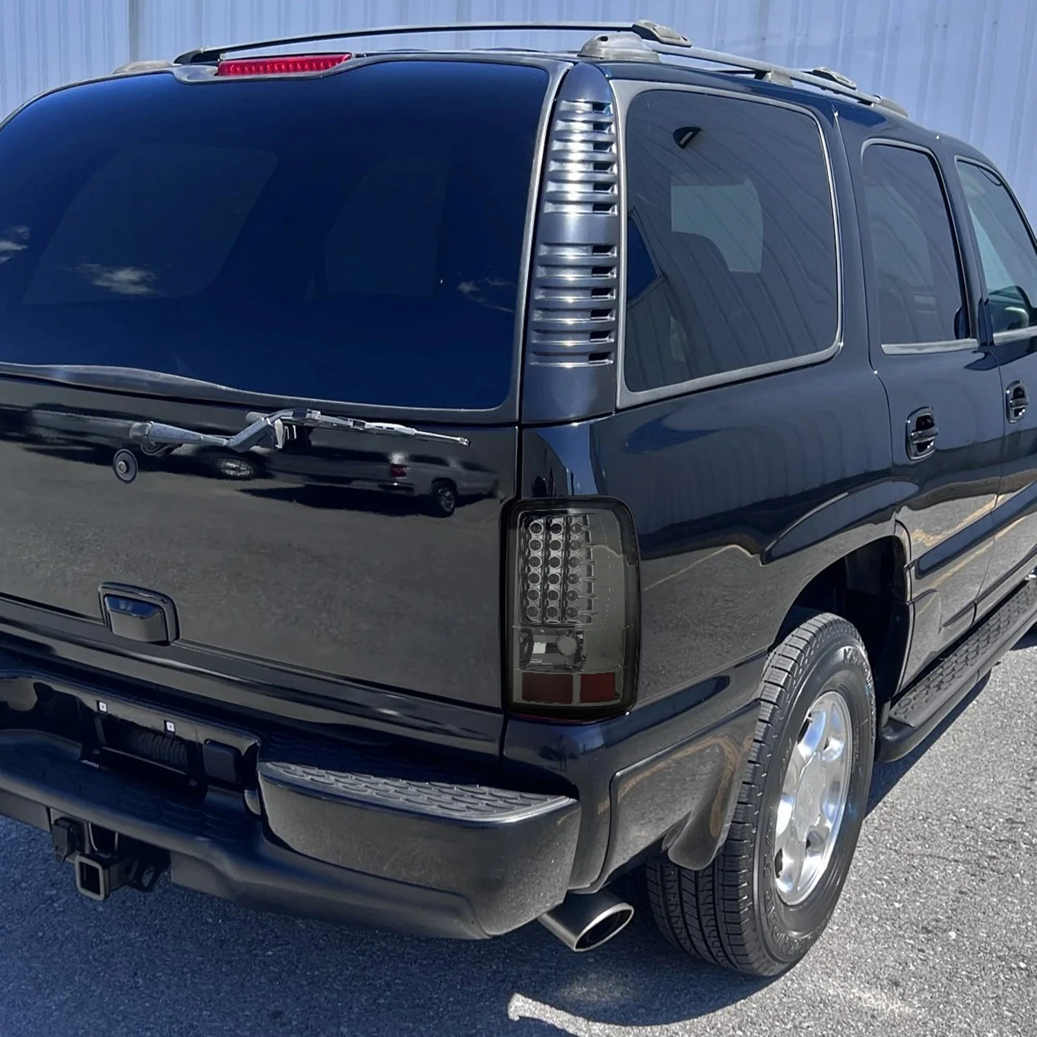 2000-2006 Chevy Suburban/Tahoe GMC Yukon/Yukon XL LED Tail Lights Chrome/Smoke - Image 7