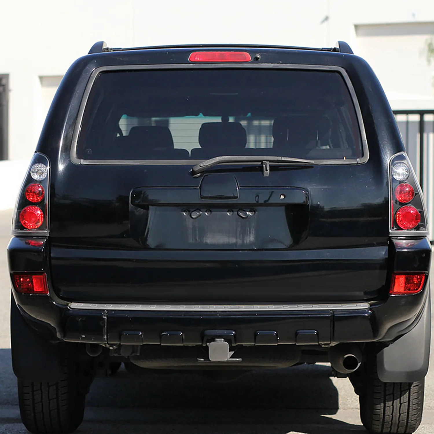 2003-2005 Toyota 4Runner Tail Lights Matte Black Housing/Clear Lens - Image 10