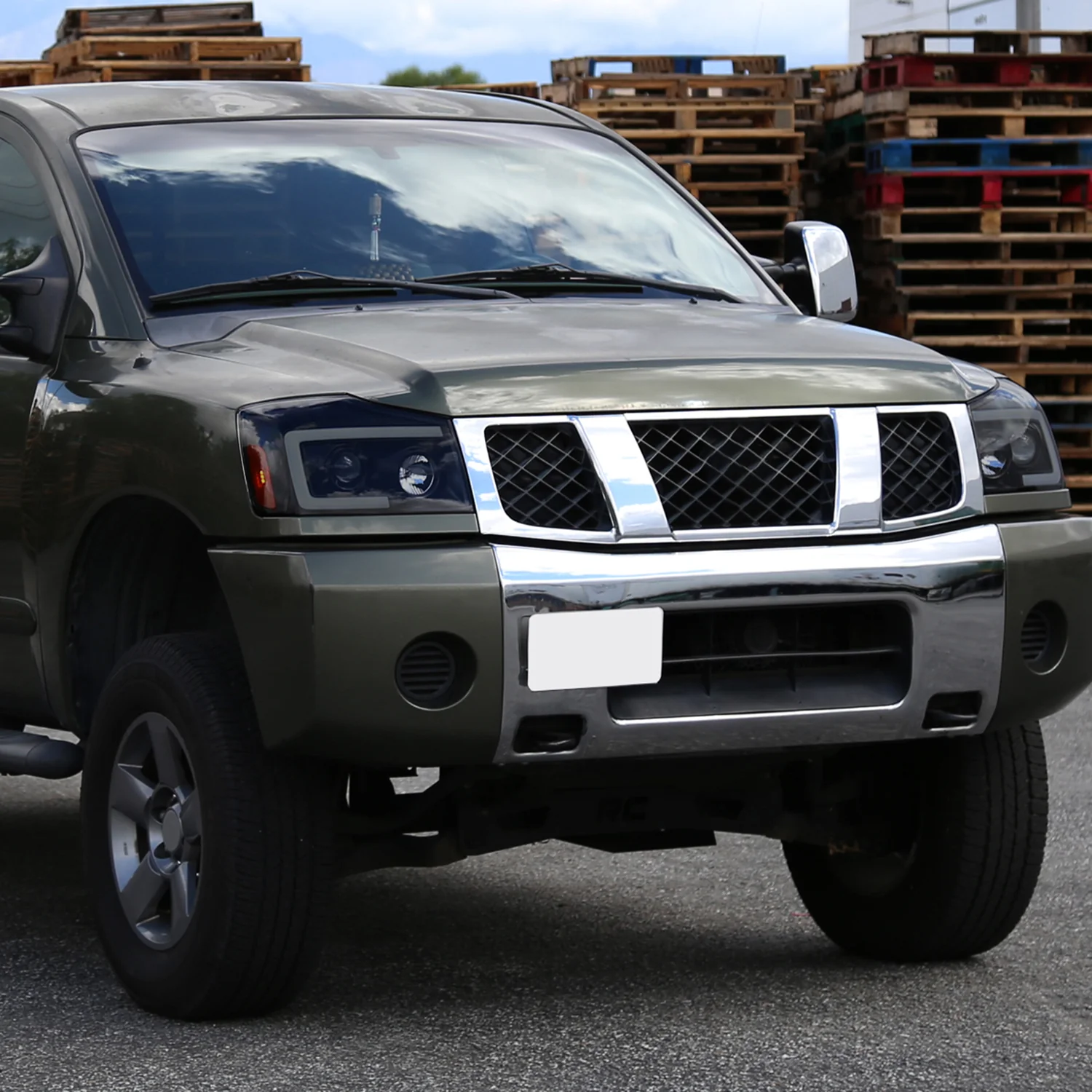 2004-2015 Nissan Titan/ 04-2007 Armada LED C-Bar Headlights Signal Black - Image 10