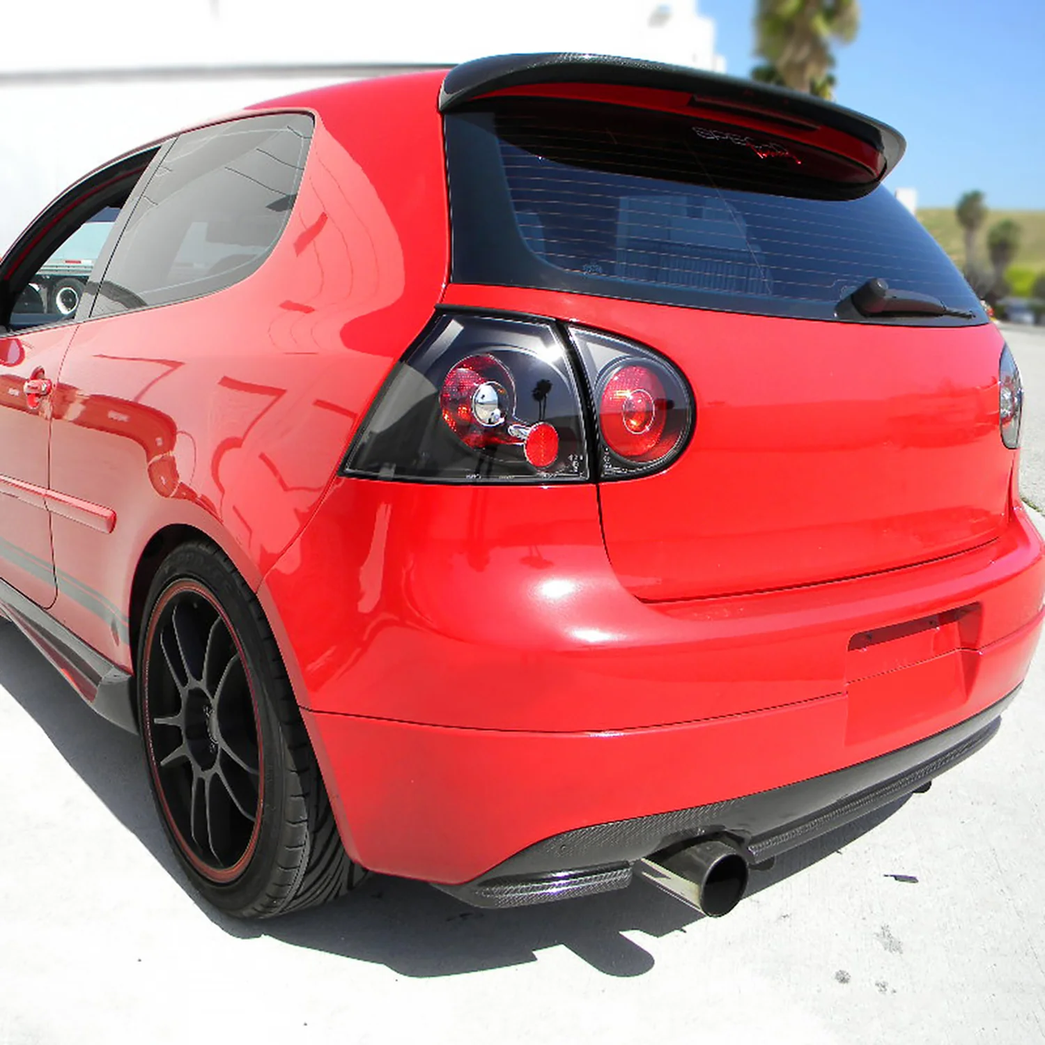 2006-2009 VW Golf GTI Mk5/Rabbit/R32 Tail Lights Matte Black/Clear Lens - Image 10