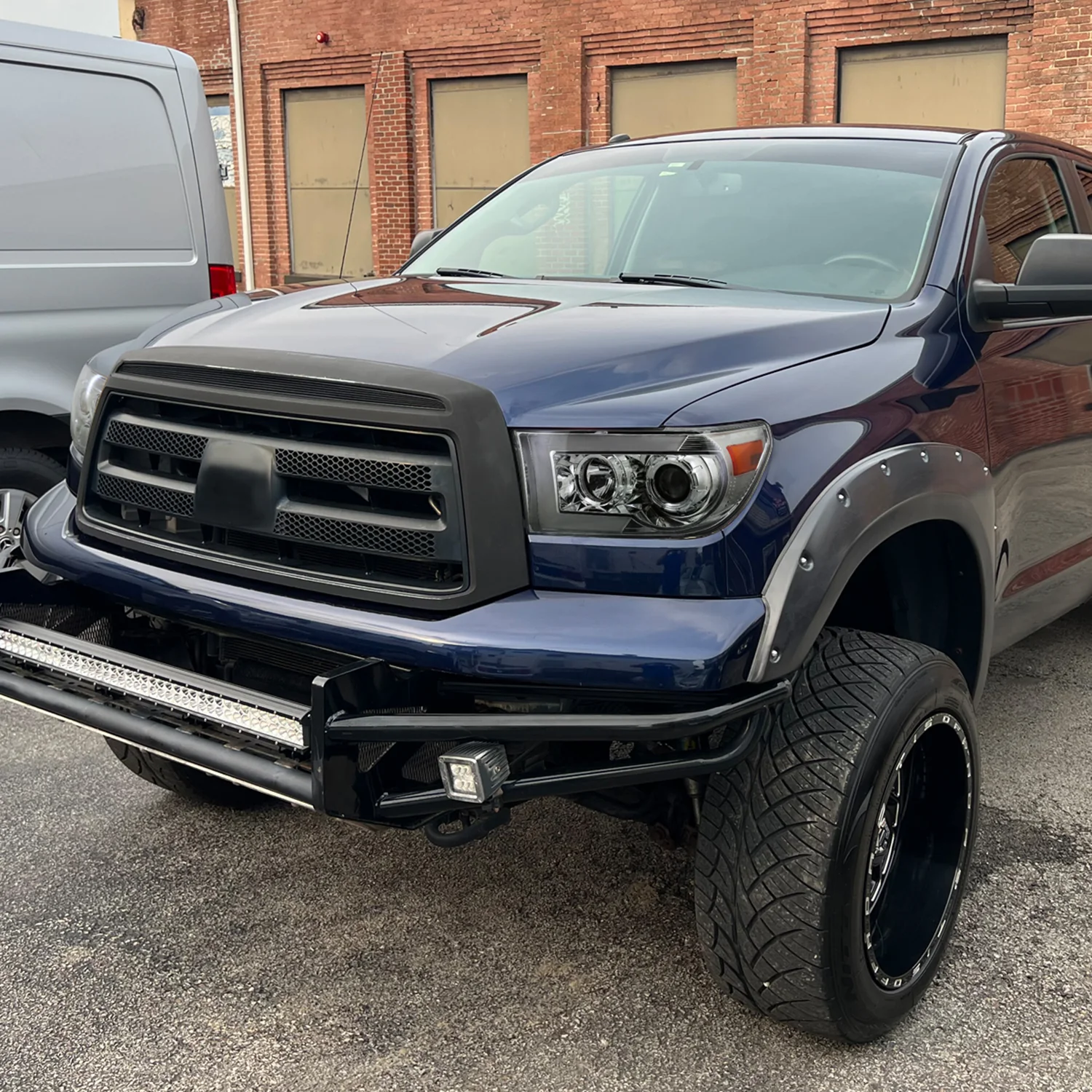 2007-2013 Toyota Tundra/ 08-2017 Sequoia LED CBar Projector Headlights Smoke - Image 9