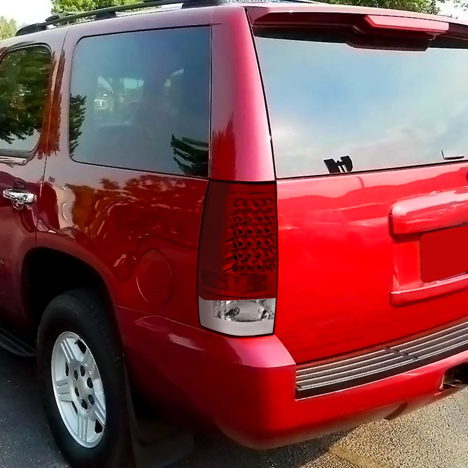 2007-2014 Chevy Tahoe/Suburban LED Tail Lights Chrome Housing/Red Clear Lens - Image 10