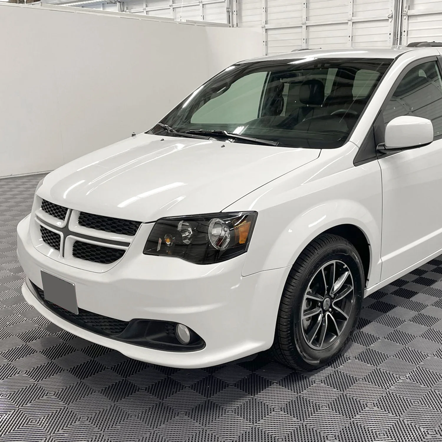 2008-2018 Dodge Grand Caravan Chrysler Town & Country Factory Headlights Black - Image 10