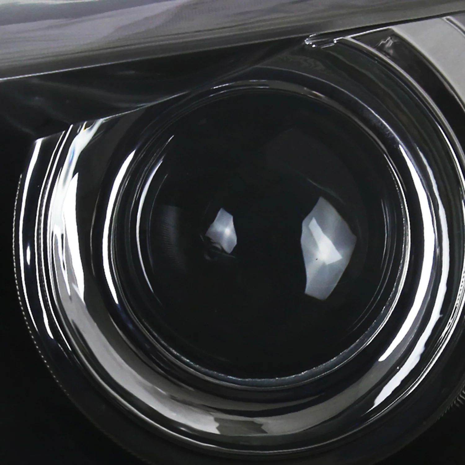 2015-2017 Toyota Camry Projector Headlights Amber Reflectors Gunmetal Housing - Image 3
