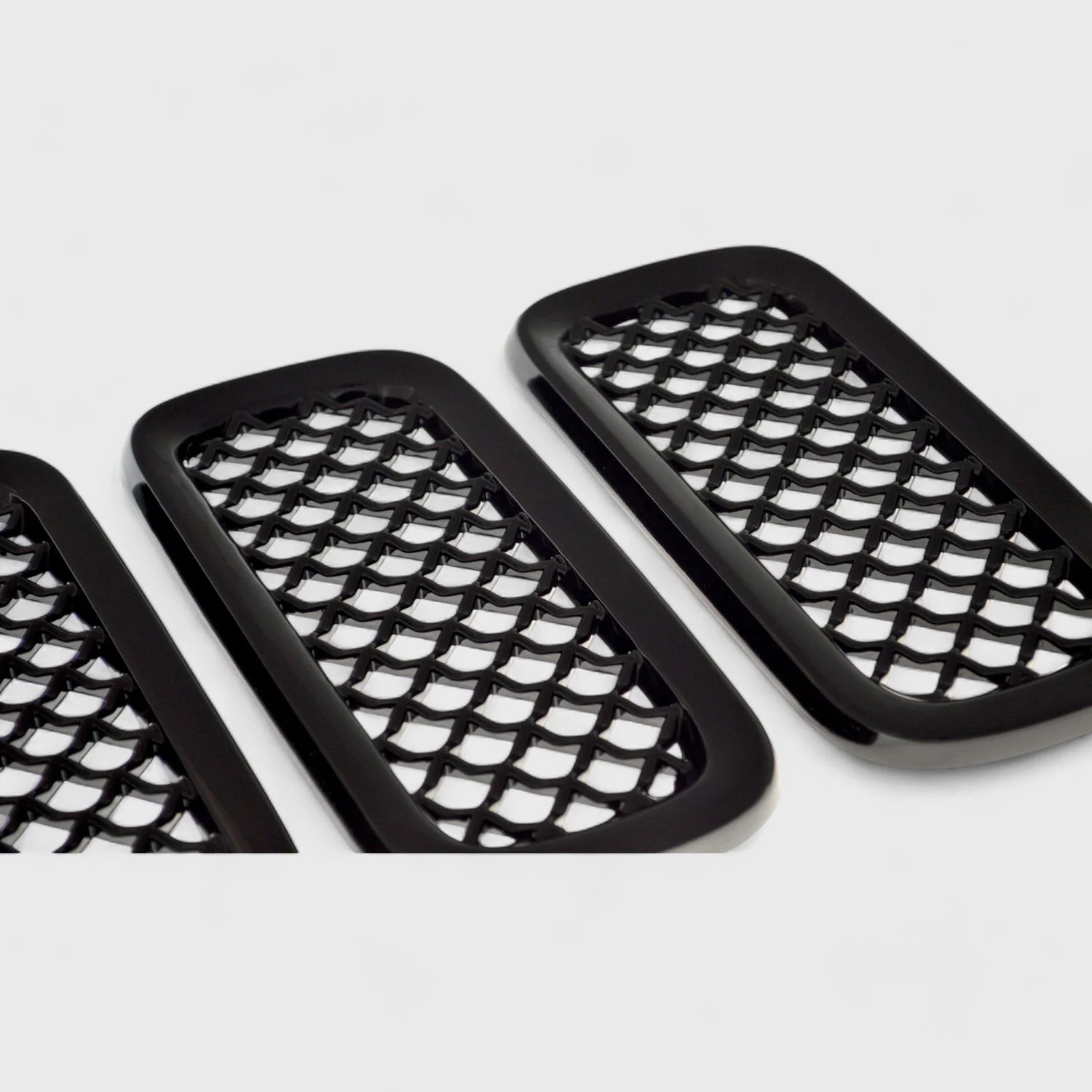 2015-2019 Jeep Renegade Grille Overlay Gloss Black 7Pcs ABS Plastic - Image 2