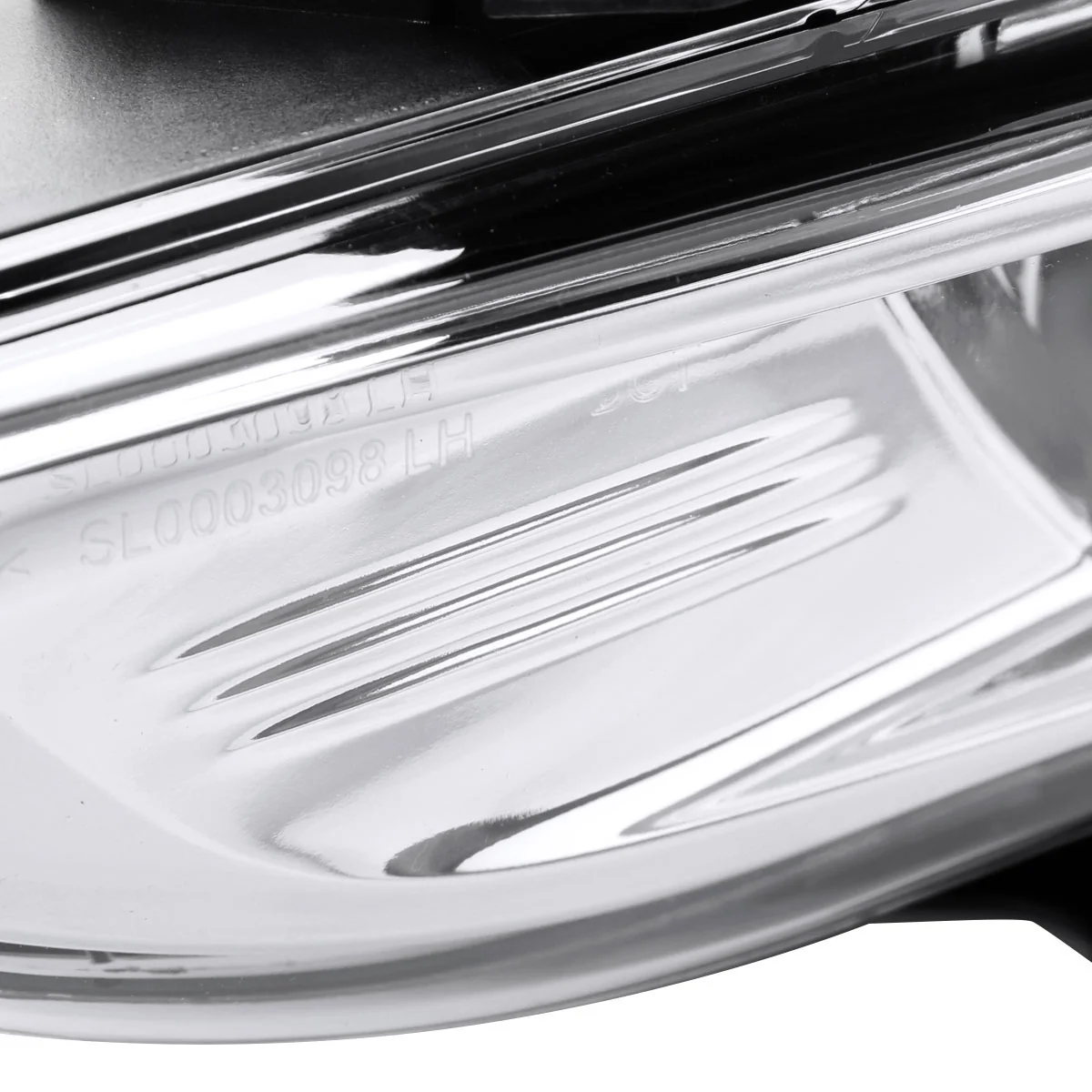 2017-2019 Nissan Versa Note Hatchback H8 Fog Lights Kit Chrome/Clear Lens - Image 4