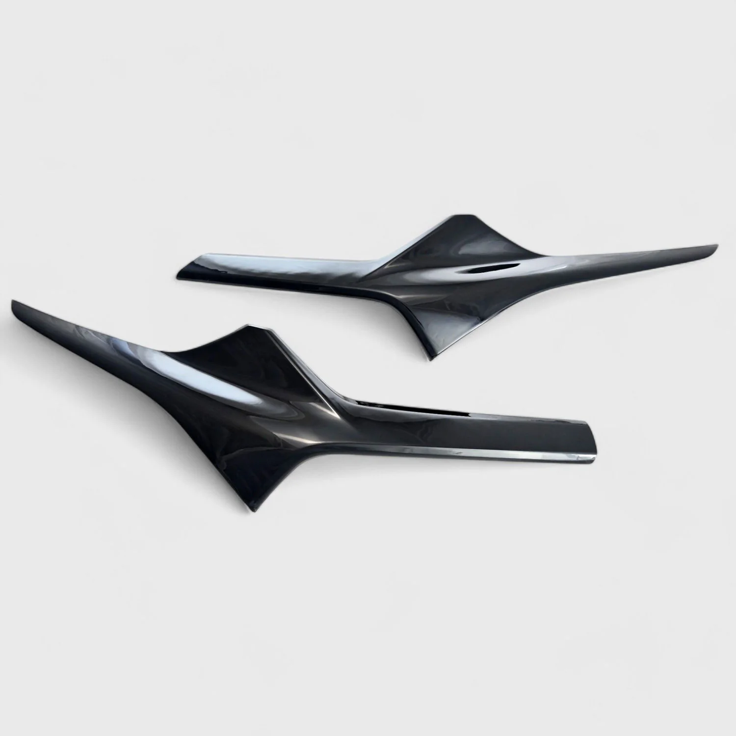 2019-2022 Chevrolet Blazer Grille Overlay Gloss Black 2Pcs ABS Plastic - Image 4