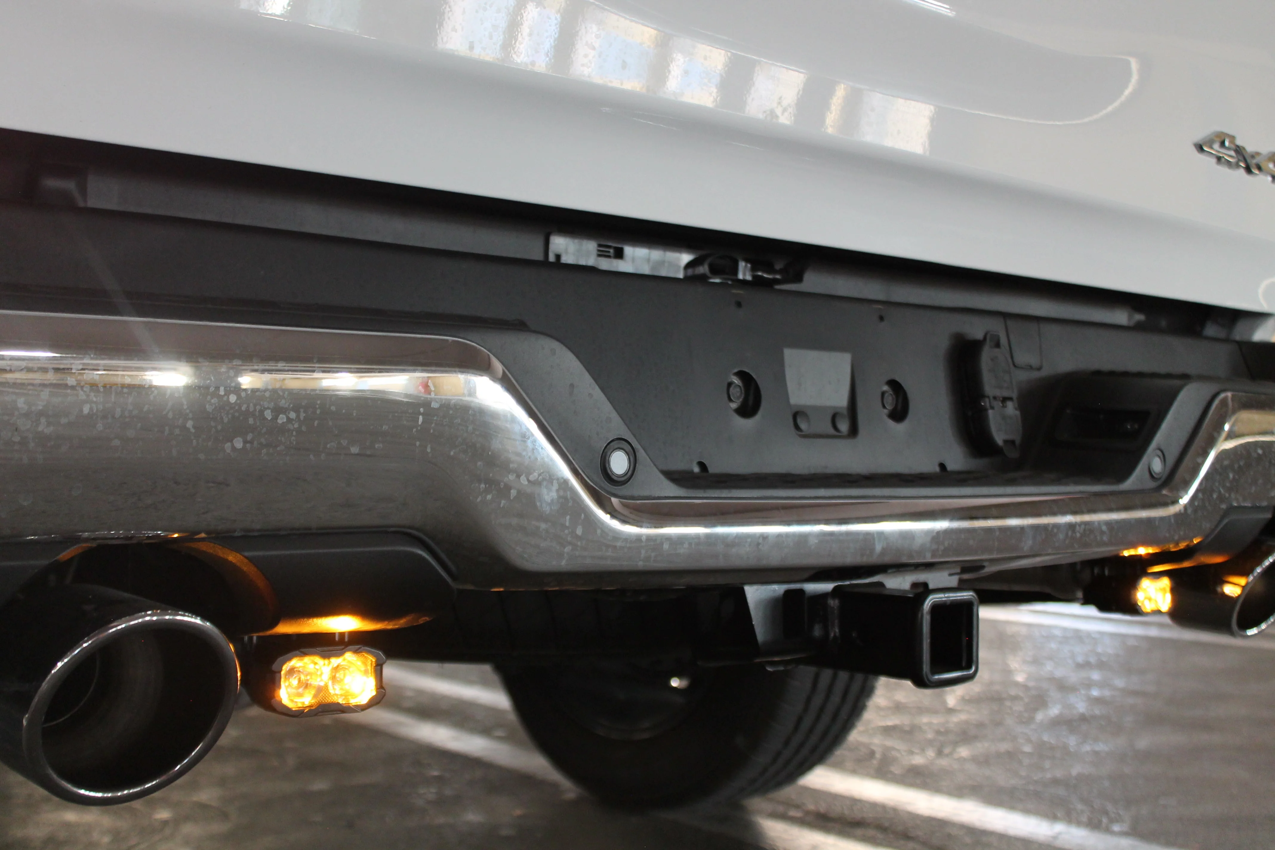 2019+ RAM 1500 Reverse Light - Image 2