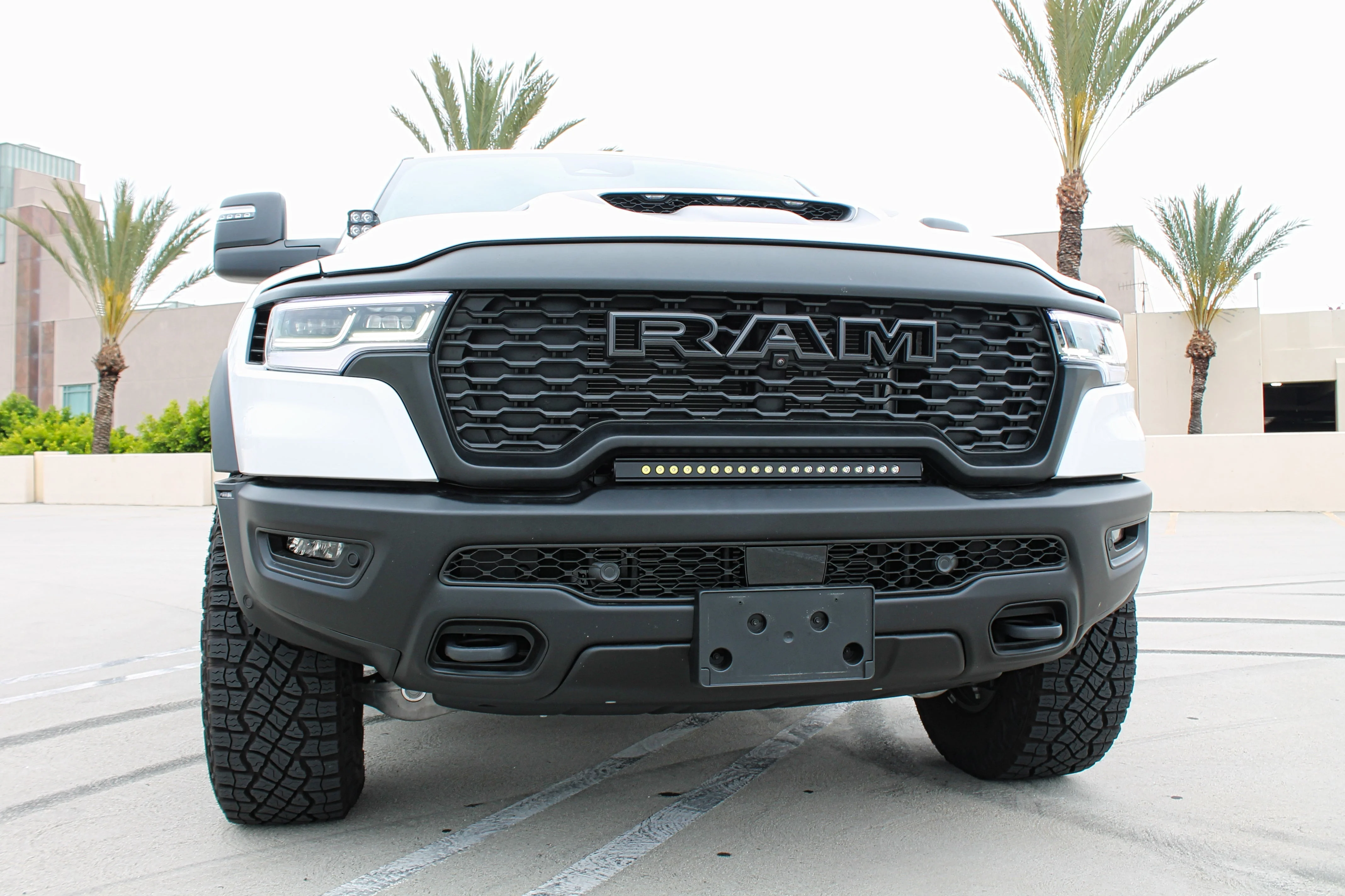 2019+ RAM 1500 Rebel 23in Light Bar SLIM - Image 4