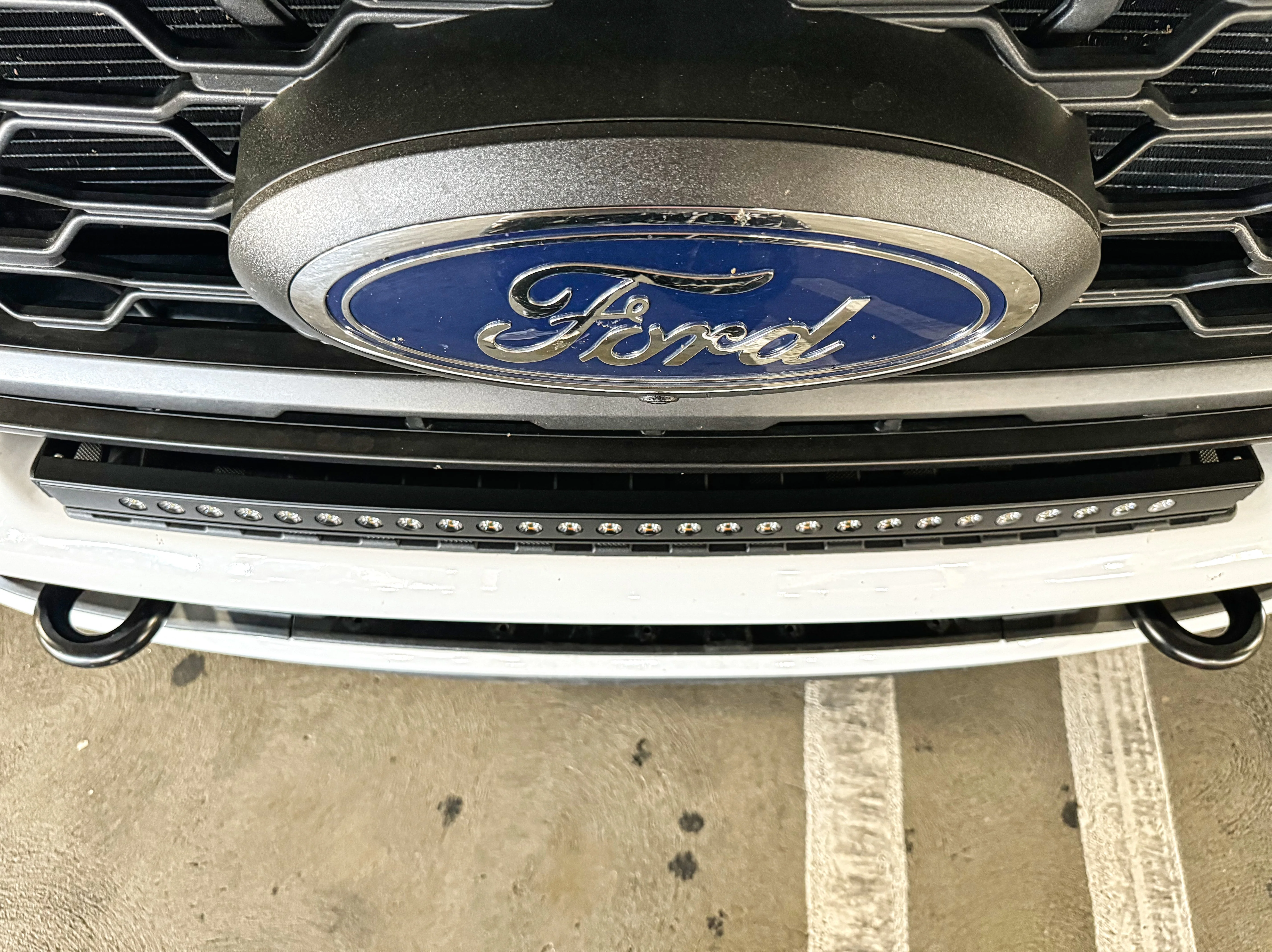 2023+ Ford Super Duty F250/350/450 30in Light Bar - Slim - Image 5