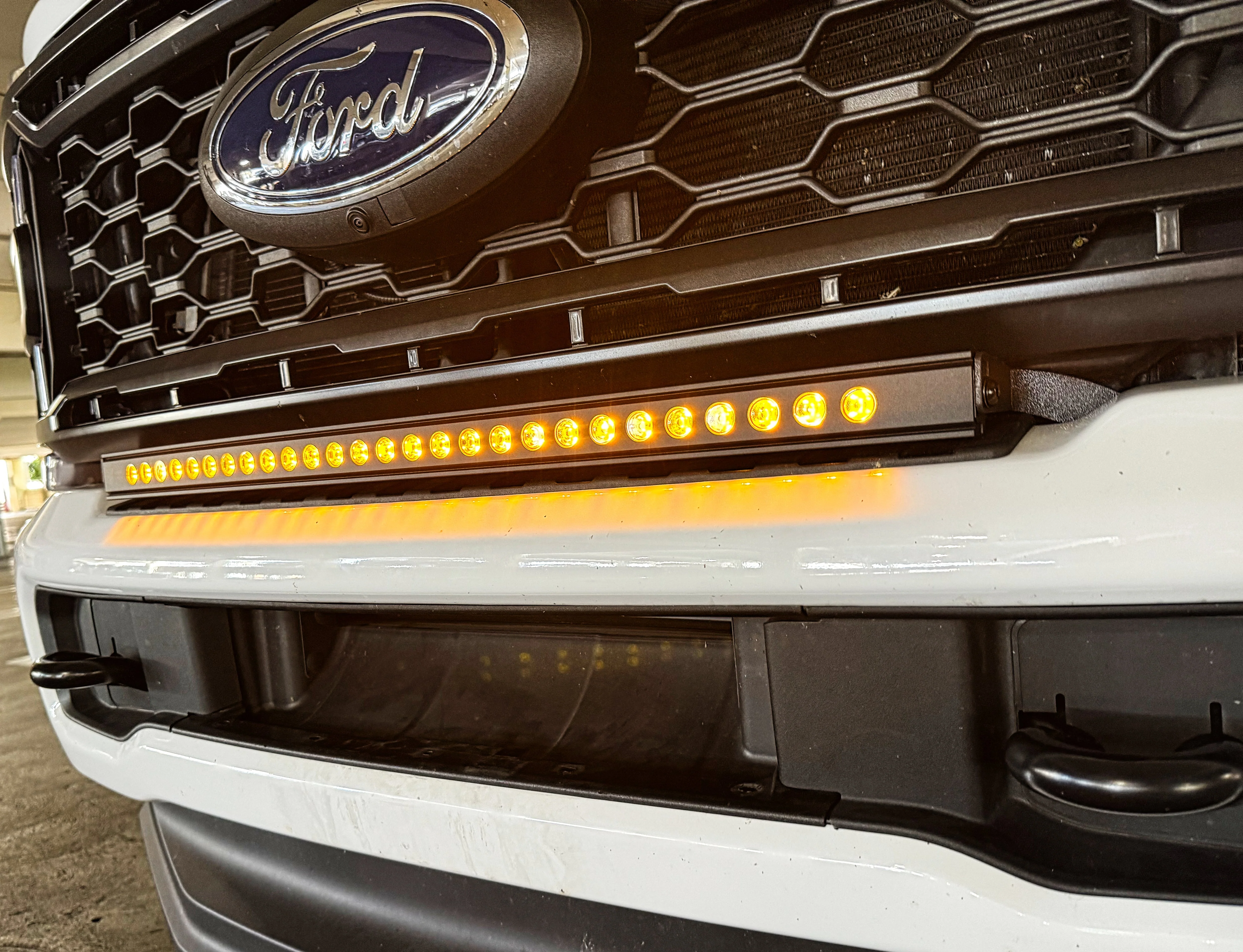 2023+ Ford Super Duty F250/350/450 30in Light Bar - Slim - Image 8