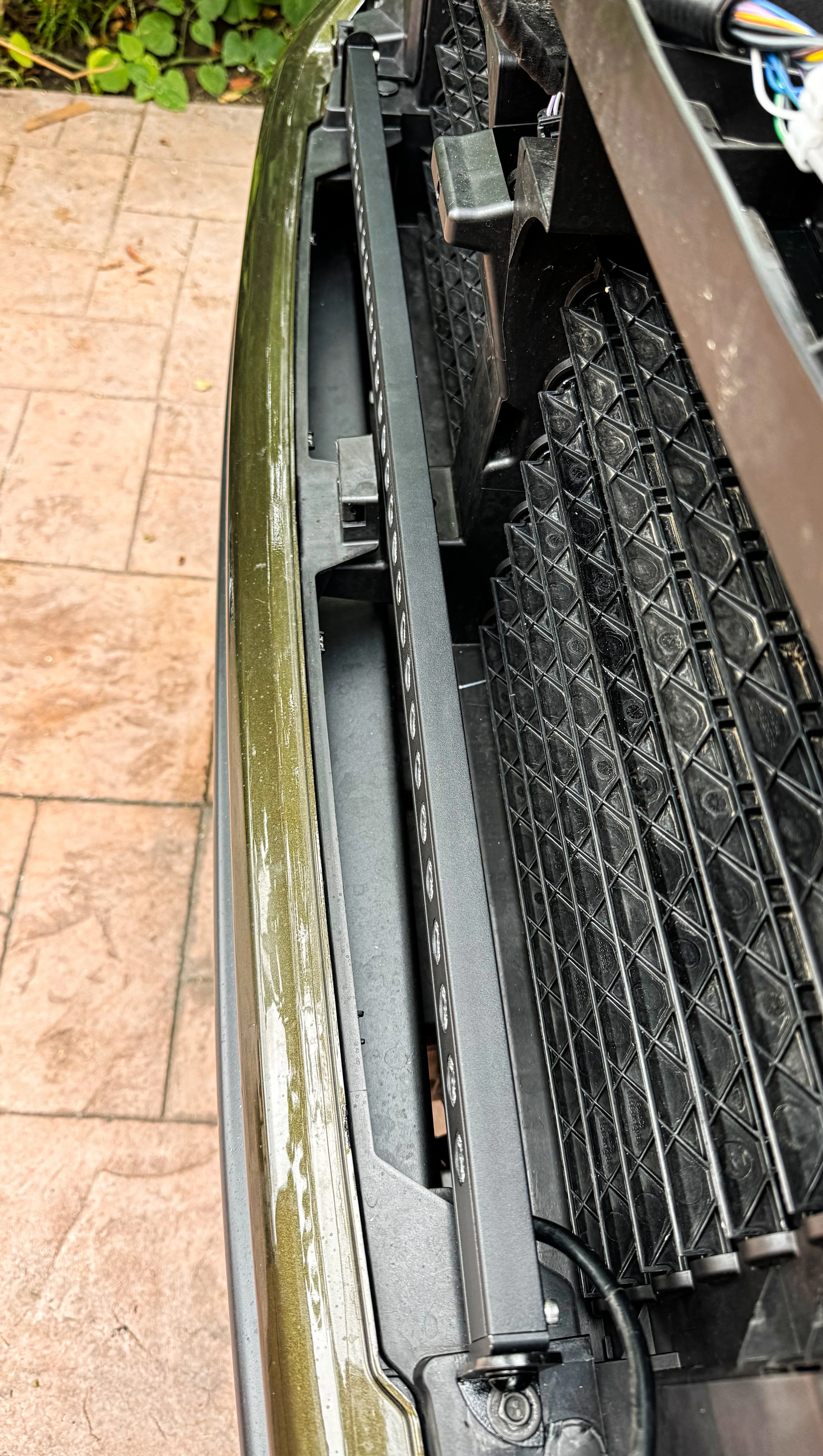 2024+ Ford Ranger Raptor Single 40in Light Bar - Image 3