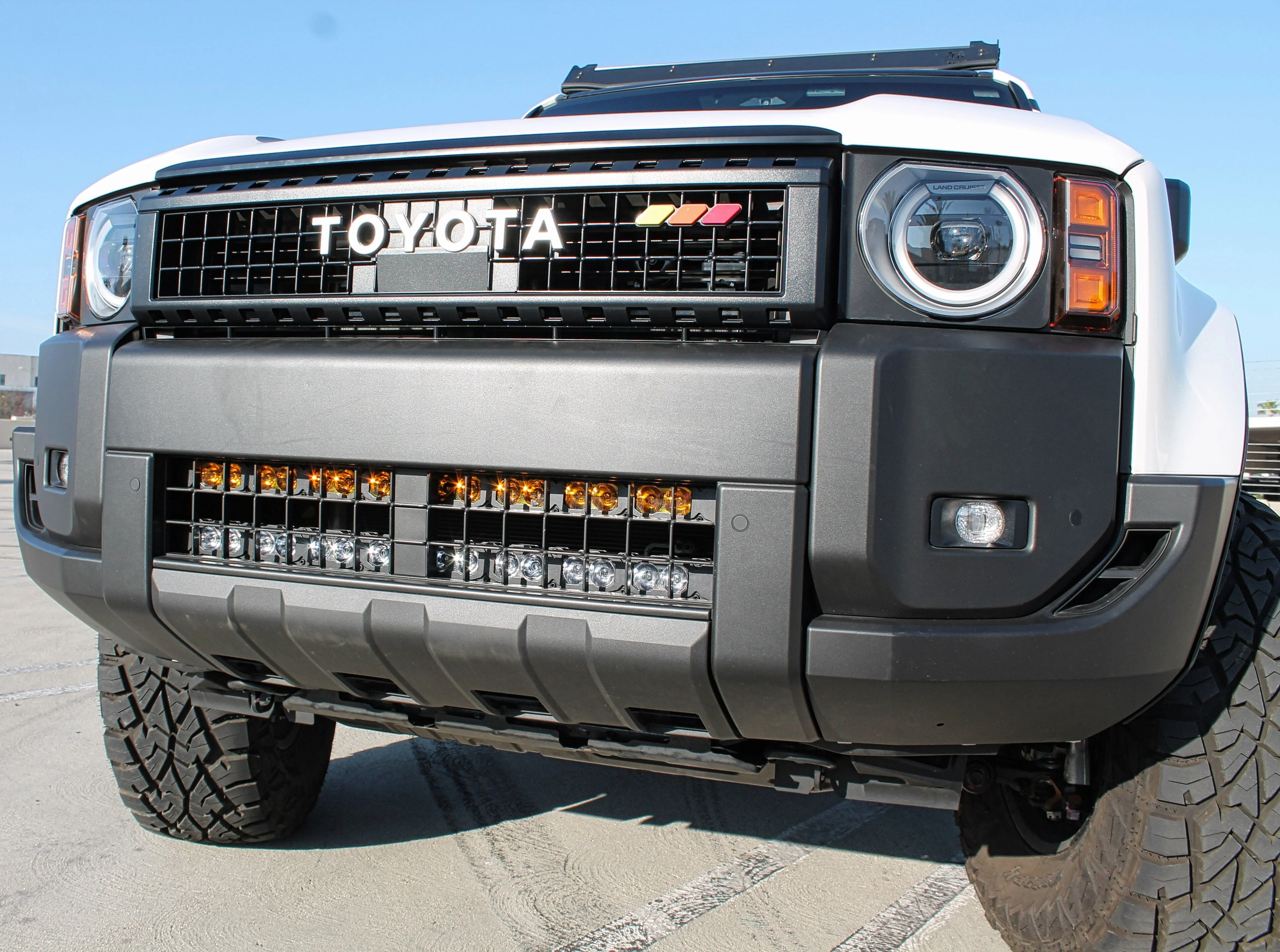 2024+ Toyota Land Cruiser Dual 30s Light Bars PRO - Image 4