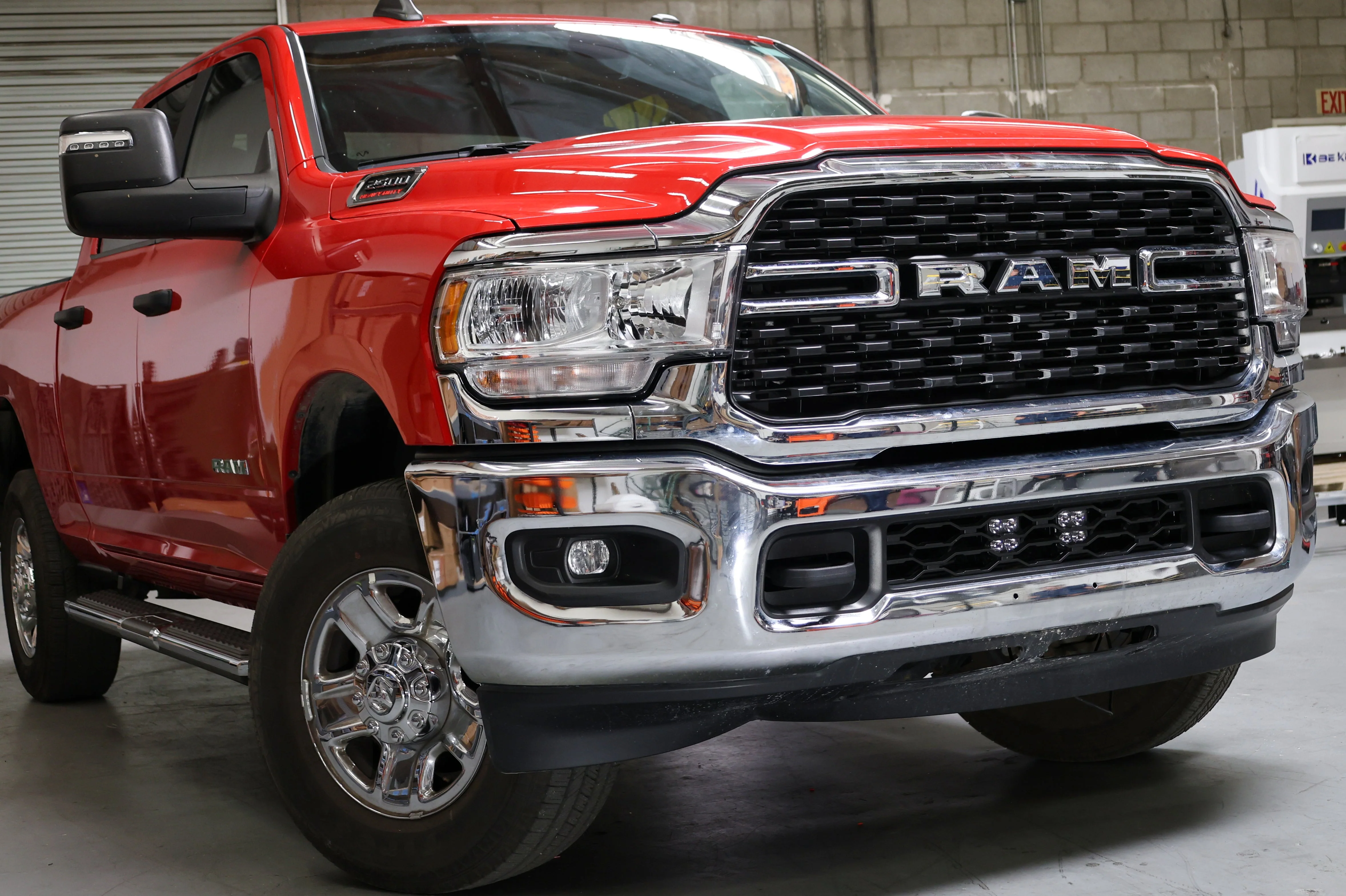 2025+ RAM 2500/3500 Lower Grille Pods - Image 22