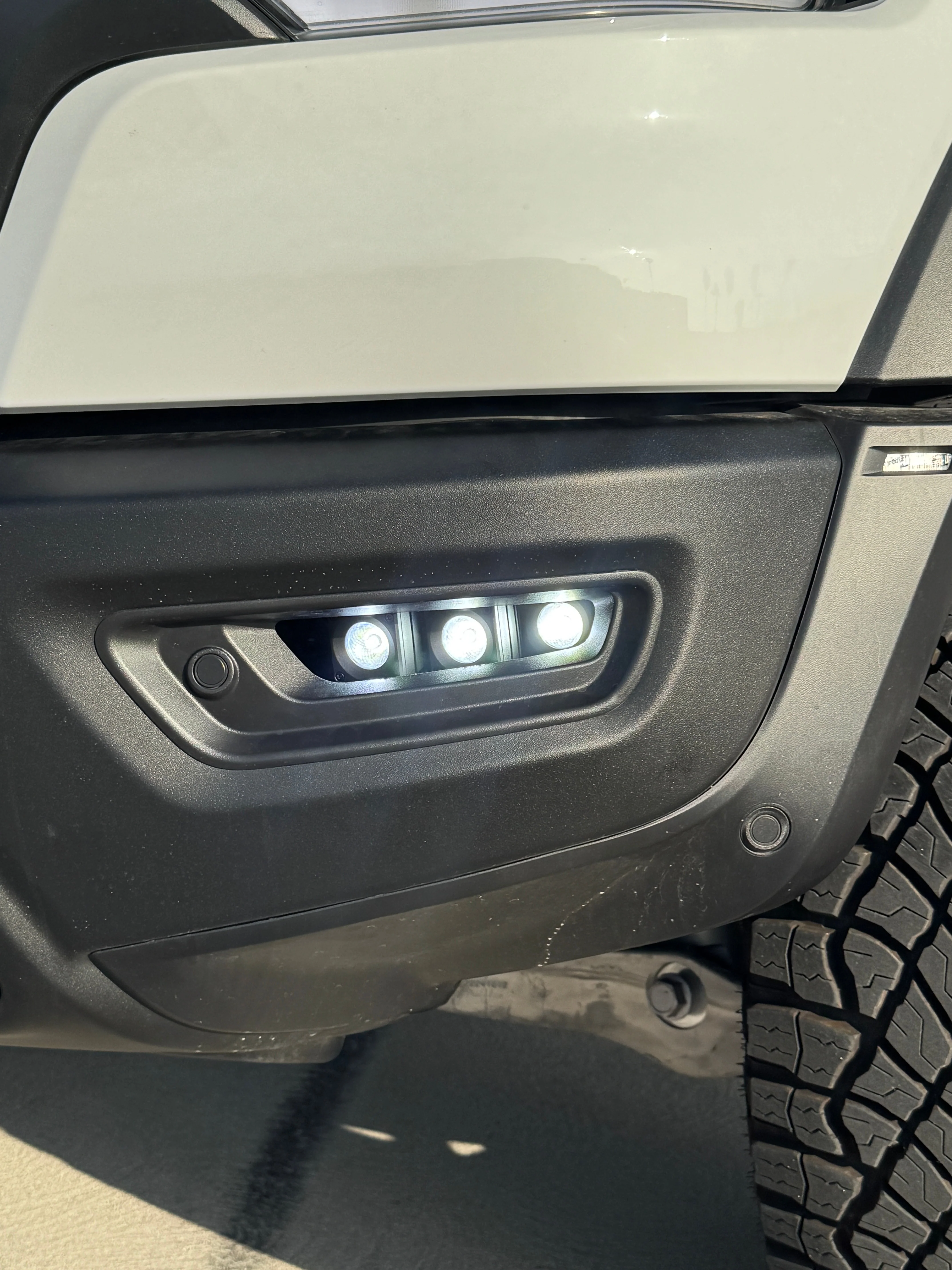 2025+ RAM 1500 Rebel Fog Light Kit - Image 3