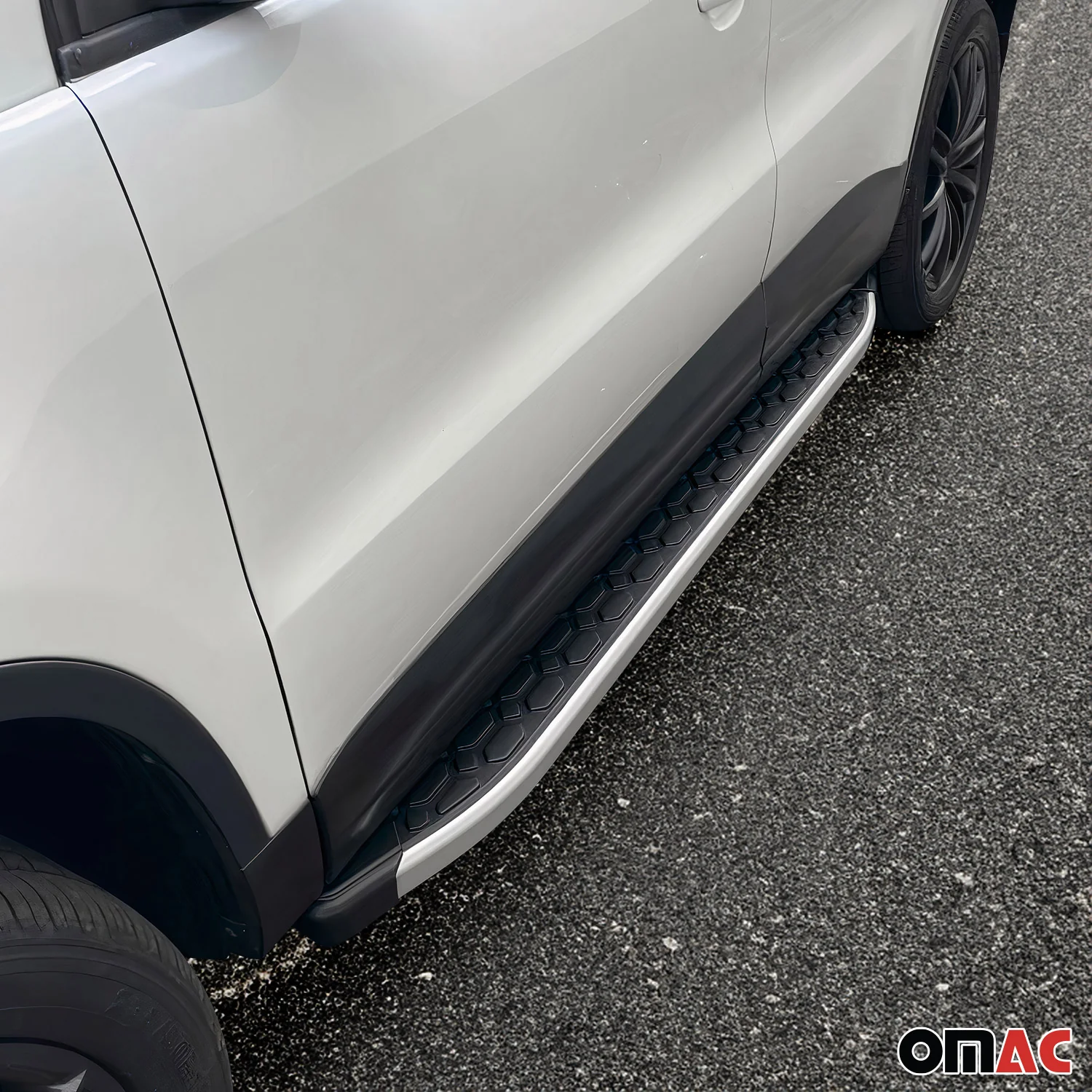 2007-2018 Mercedes G Class W463 Running Boards Side Steps Silver & Black - Image 3
