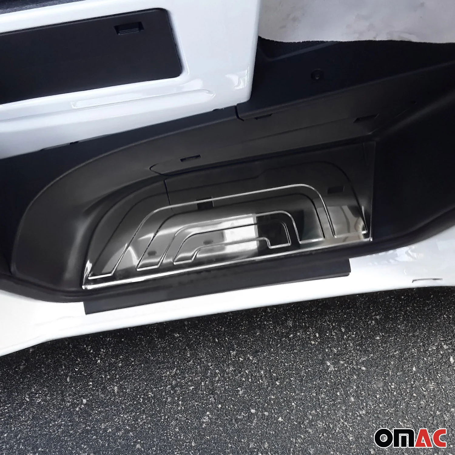 2019-2026 Mercedes Sprinter W907 910 Door Sill Scuff Plate Scratch Gloss - Image 2