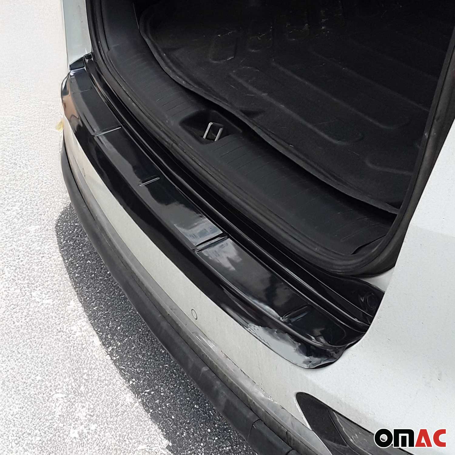 2017-2019 Kia Sportage Rear Bumper Guard Acrylic Black - Image 5