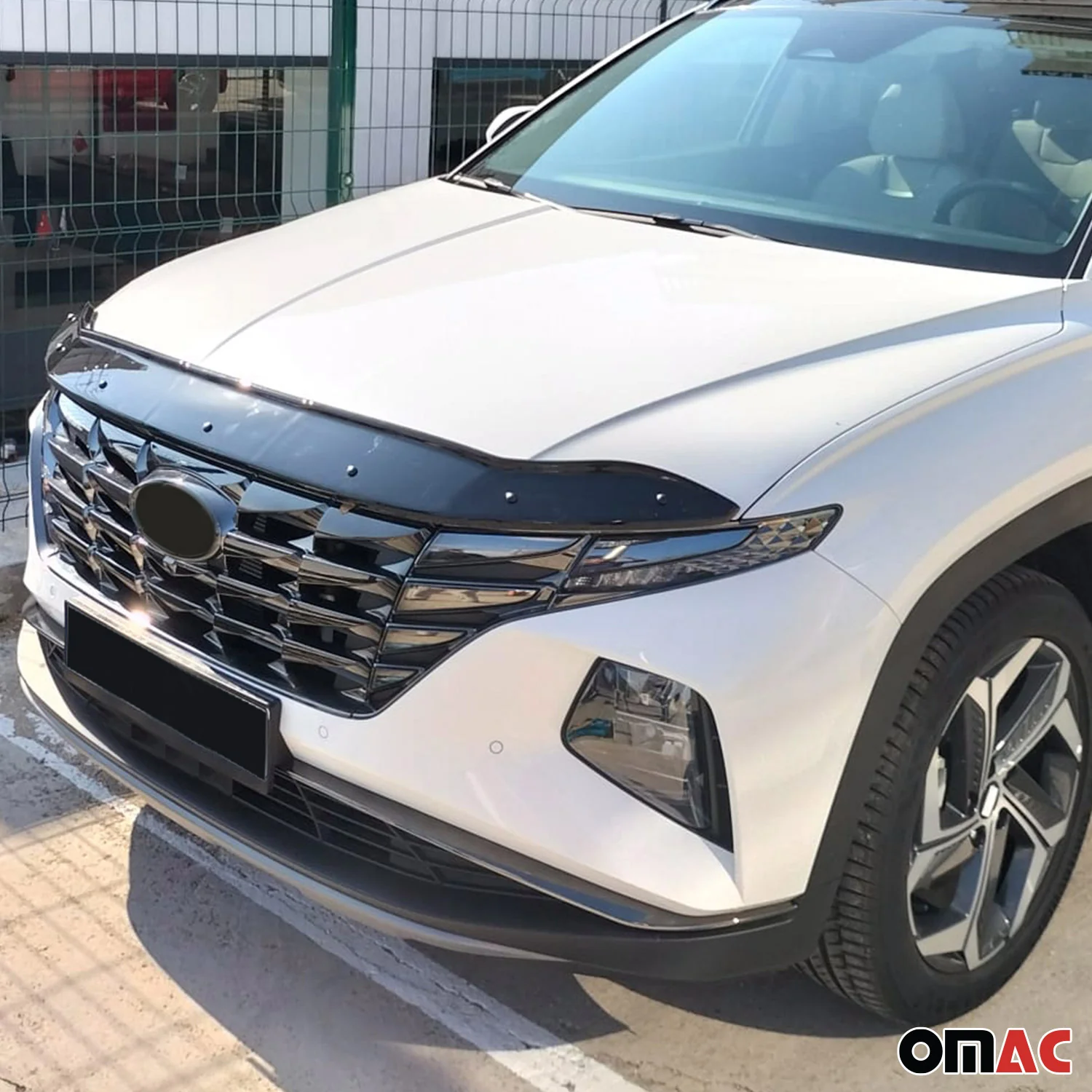 2022-2024 Hyundai Tucson 2022-2024 Pre-FL Front Bug Shield Hood Deflector 1 Pc Smoke - Image 8