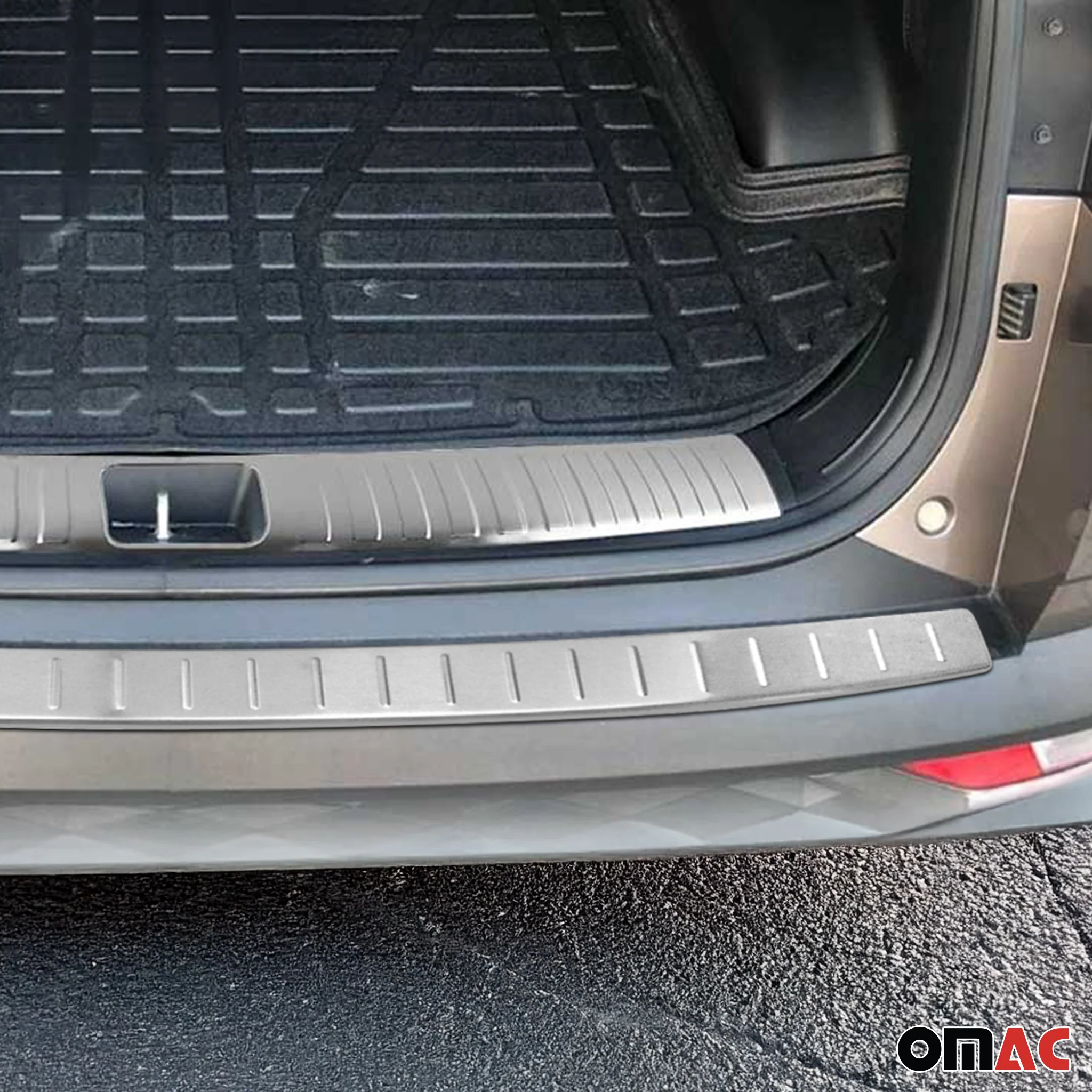 Rear Bumper Guard & Trunk Sill Cover Set for Hyundai Tucson III 2016-2018 Pre-FL - Image 2