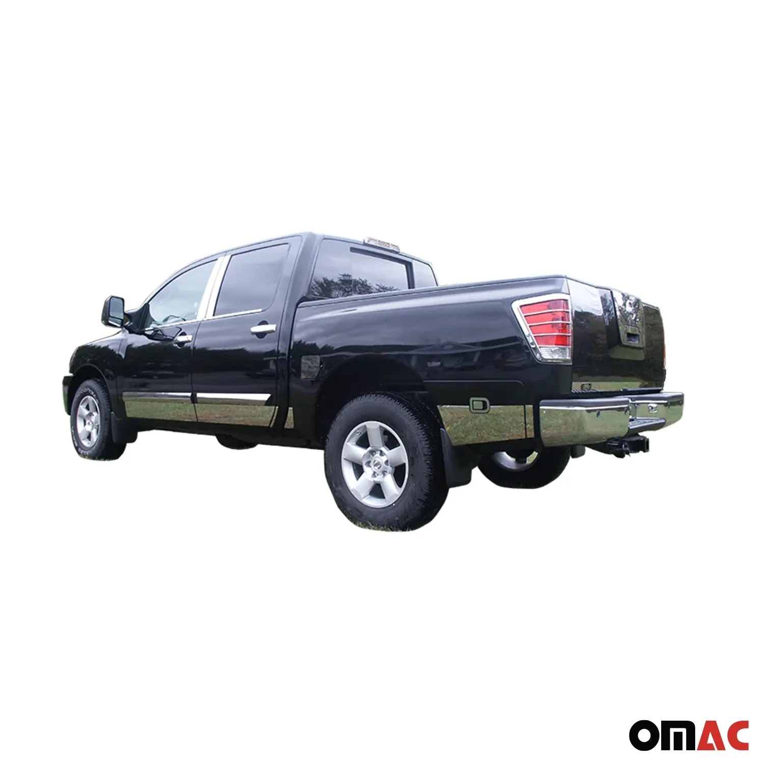 2004-2015 Nissan Titan Stainless Steel Pillar Trim 4 Pcs - Image 3