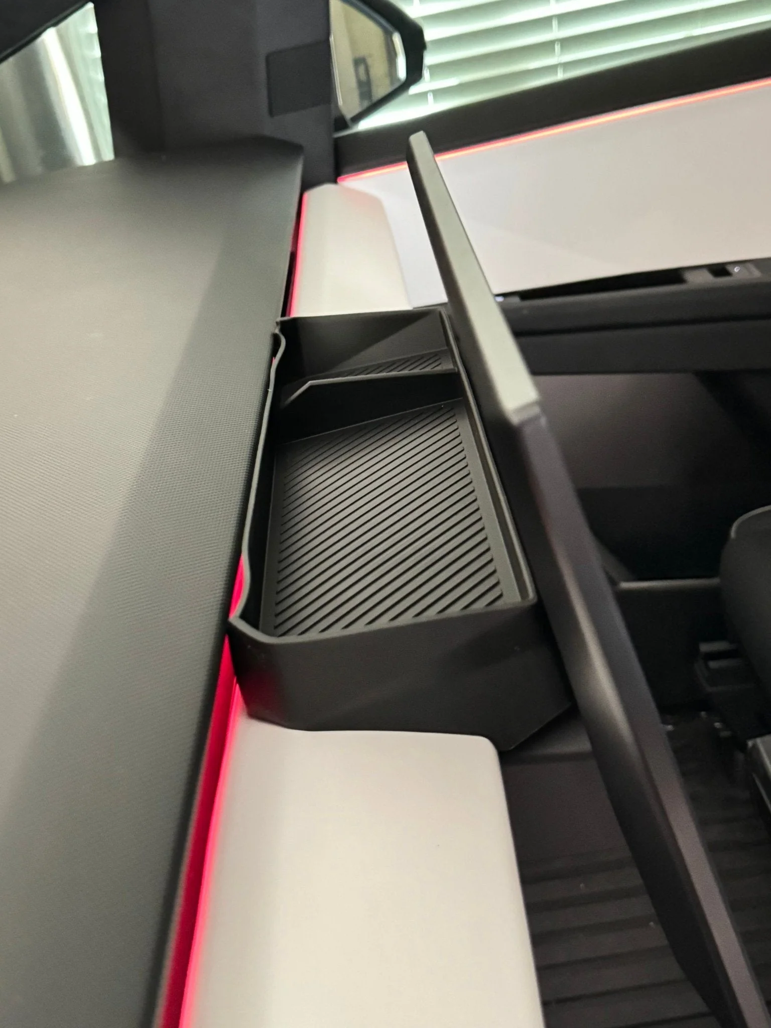 Tesla Cybertruck Behind the Screen Organizer - Image 2