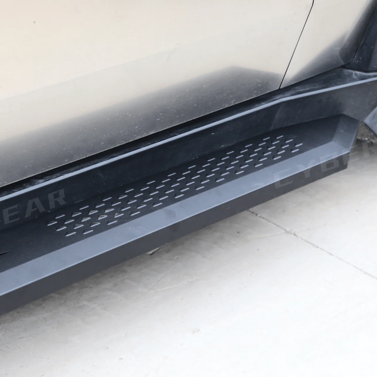 Tesla Cybertruck Running Board Set Nerf Bars Side Steps Solid Design - Image 4