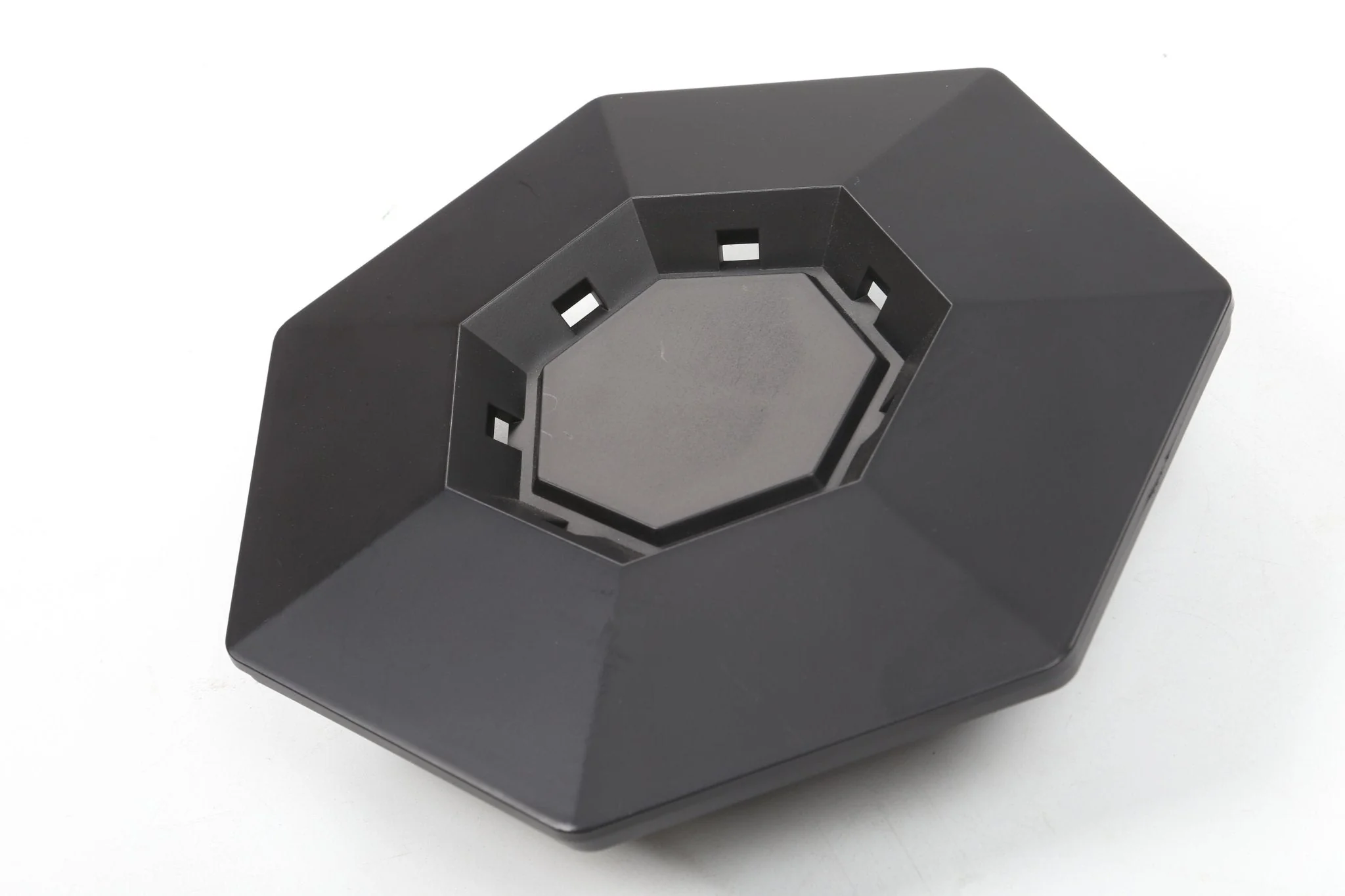 Tesla Cybertruck Wheel Center Cap Set - Image 4